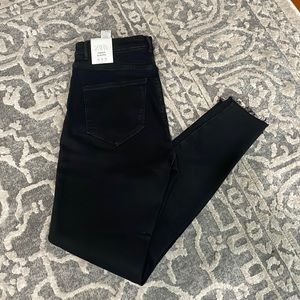 Black Zara super elastic jeans